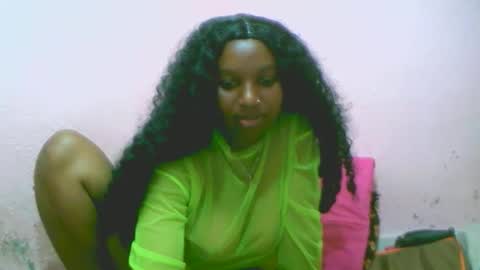 linah1123 online show from November 14, 2025, 3:44 pm