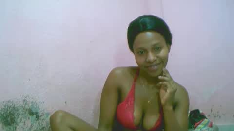 Snapshot of linah1123 chatting on February 2, 2026, 1:59 am linah1123 online show from February 2, 2026, 1:59 am