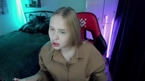Snapshot of linatruly chatting on October 10, 2025, 9:25 pm Lina online show from October 10, 2025, 9:25 pm