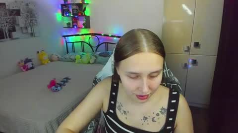 Snapshot of linatruly chatting on May 4, 2026, 9:33 pm Lina online show from May 4, 2026, 9:33 pm