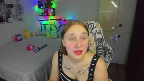 Snapshot of linatruly chatting on June 1, 2026, 9:16 pm Lina online show from June 1, 2026, 9:16 pm