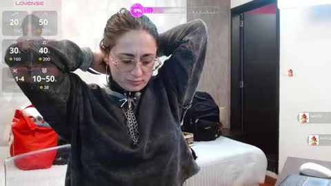 Snapshot of lincebdsm chatting on January 16, 2026, 4:55 pm lincebdsm online show from January 16, 2026, 4:55 pm