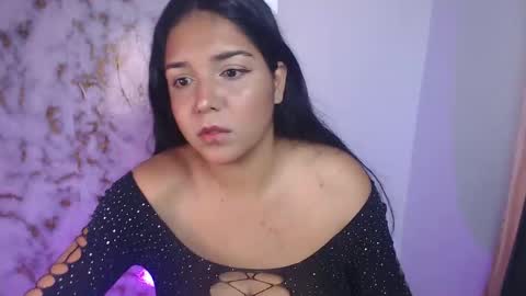 Snapshot of lincy_honeyy chatting on May 18, 2026, 6:08 am lincy_honeyy online show from May 18, 2026, 6:08 am