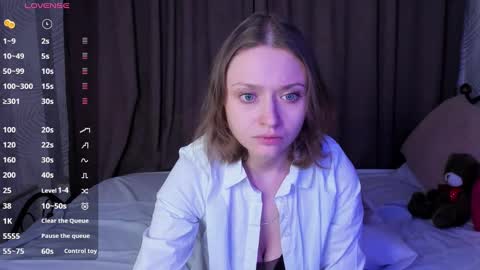 Snapshot of linda__bryant chatting on January 3, 2025, 12:43 am Linda GMT2 Mon Tu Fri Sa Su 0300am-1000 am online show from January 3, 2025, 12:43 am