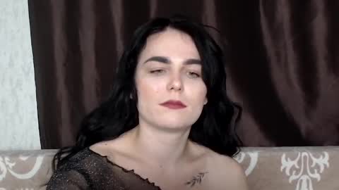 Snapshot of linda_aa chatting on March 10, 2025, 6:23 pm Linda online show from March 10, 2025, 6:23 pm