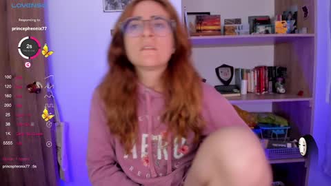 Giggles  online show from February 19, 2025, 12:46 am