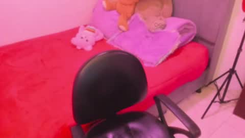 Snapshot of linda_milleer_ chatting on July 4, 2026, 2:07 am Lindaa maria online show from July 4, 2026, 2:07 am