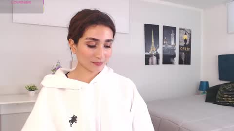 Snapshot of linda_morgan1 chatting on March 8, 2026, 12:31 pm Maria Paula online show from March 8, 2026, 12:31 pm