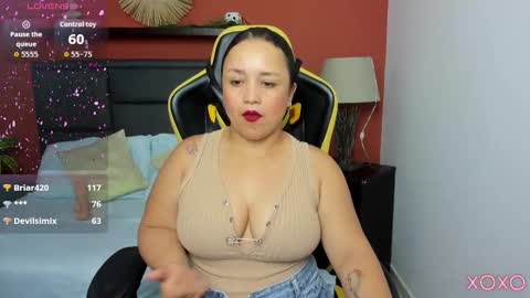 Snapshot of linda_rios_ chatting on September 20, 2025, 8:37 am L I N D A online show from September 20, 2025, 8:37 am