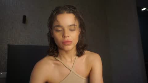 Snapshot of lindaaii chatting on July 14, 2026, 1:50 pm Linda online show from July 14, 2026, 1:50 pm