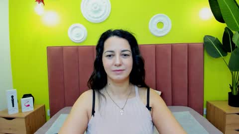 Snapshot of lindainsatiable chatting on February 2, 2026, 1:37 am Linda online show from February 2, 2026, 1:37 am