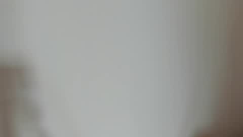 Snapshot of lindarouss chatting on February 5, 2026, 7:29 pm lindarouss online show from February 5, 2026, 7:29 pm