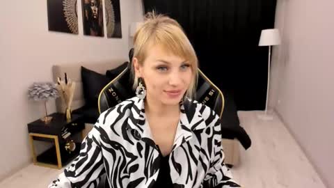 lindasandy online show from November 6, 2025, 10:49 am