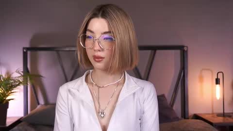 Snapshot of lindathacker chatting on February 10, 2025, 11:15 am your Linda is back online show from February 10, 2025, 11:15 am