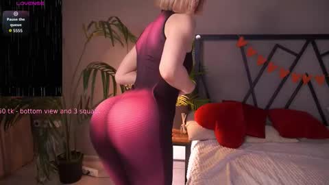 Snapshot of lindathacker chatting on September 28, 2025, 4:18 am your Linda is back online show from September 28, 2025, 4:18 am