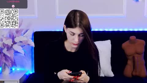 lindsay_cutie online show from January 14, 2026, 2:06 am