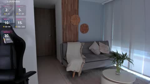 call me annie online show from October 20, 2025, 9:26 pm