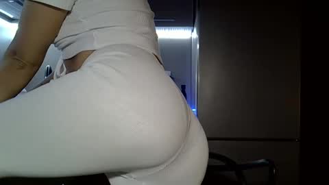 Snapshot of lindsisecret chatting on November 11, 2025, 4:07 pm Anna online show from November 11, 2025, 4:07 pm