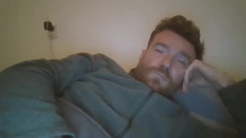 Snapshot of linguistixx333 chatting on January 8, 2026, 6:43 pm linguistixx333 online show from January 8, 2026, 6:43 pm