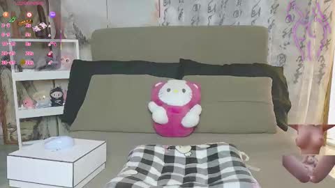 linhh99 online show from October 7, 2025, 3:58 am