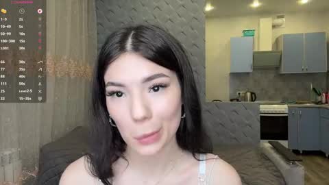 Snapshot of linhtadt chatting on May 19, 2026, 4:57 pm Lira online show from May 19, 2026, 4:57 pm