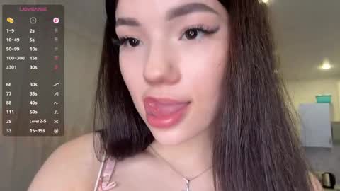 Snapshot of linhtadt chatting on May 28, 2026, 4:37 pm Lira online show from May 28, 2026, 4:37 pm