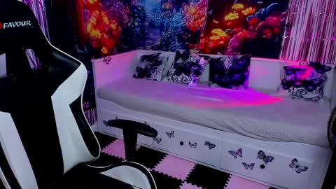 Tina online show from May 24, 2026, 6:35 pm