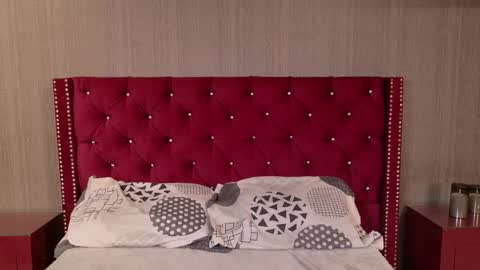 Snapshot of linsy_adams_ chatting on December 5, 2025, 4:25 pm LINSY online show from December 5, 2025, 4:25 pm