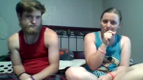 Snapshot of lion_and_bunny chatting on June 17, 2026, 11:38 pm Kinky-Redneck online show from June 17, 2026, 11:38 pm