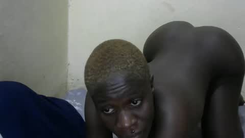 Snapshot of lioness_2 chatting on May 27, 2026, 10:18 pm lioness online show from May 27, 2026, 10:18 pm