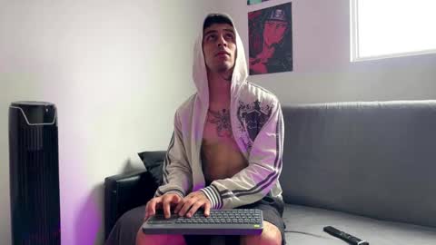 Snapshot of liorvante chatting on February 18, 2026, 2:13 pm Lior Vante online show from February 18, 2026, 2:13 pm