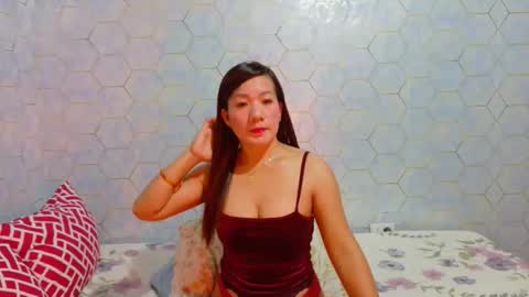 Snapshot of lipsofangel16 chatting on February 15, 2026, 9:55 pm im cherry online show from February 15, 2026, 9:55 pm