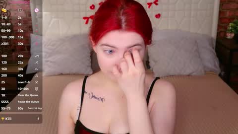 Snapshot of lisa_adamson chatting on March 3, 2026, 6:25 pm lisa_adamson online show from March 3, 2026, 6:25 pm