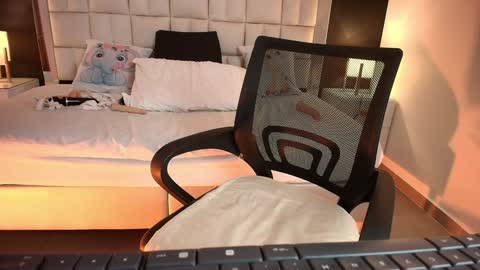 Snapshot of lisa_casper chatting on February 1, 2025, 5:26 pm Lisa online show from February 1, 2025, 5:26 pm