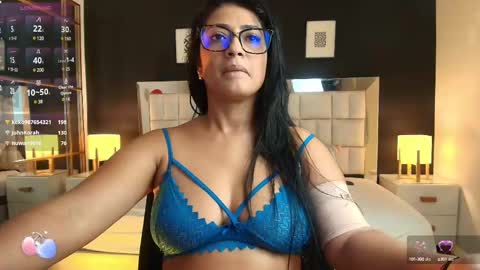 Snapshot of lisa_casper chatting on February 24, 2025, 9:41 pm Lisa online show from February 24, 2025, 9:41 pm