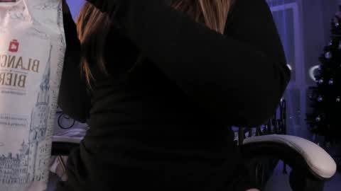 Lisa online show from January 27, 2025, 1:05 am