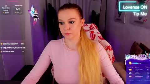 lisa_rabbit online show from May 13, 2026, 1:14 am
