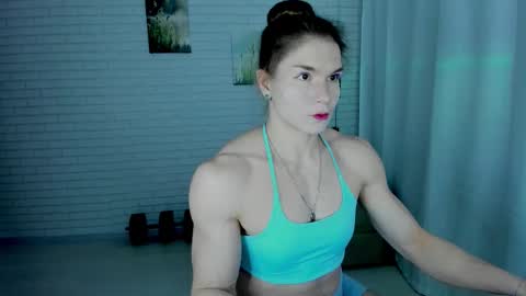 Snapshot of lisa_ree_ chatting on November 16, 2025, 9:53 pm lisa online show from November 16, 2025, 9:53 pm