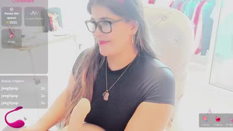 Snapshot of lisa_santoss chatting on December 19, 2024, 3:08 pm Lisa online show from December 19, 2024, 3:08 pm