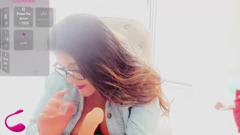 Snapshot of lisa_santoss chatting on February 7, 2025, 12:50 pm Lisa online show from February 7, 2025, 12:50 pm