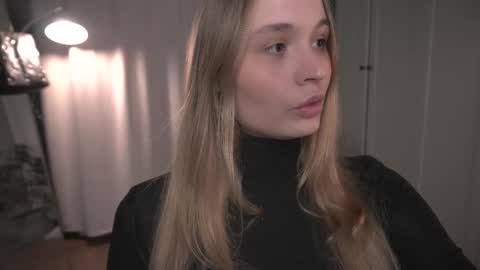 Snapshot of lisa_schiele chatting on January 11, 2026, 8:03 pm Elisabeth or Lisa online show from January 11, 2026, 8:03 pm