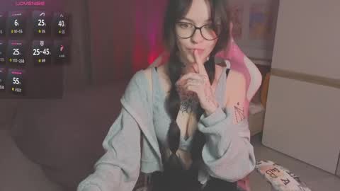 Lisa online show from April 28, 2026, 8:41 am