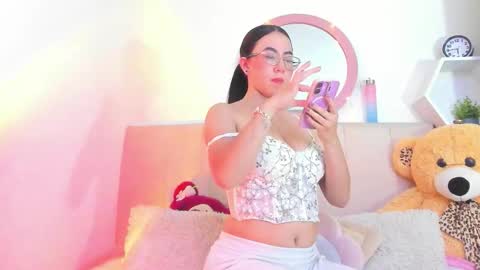 Snapshot of lisaa_a chatting on March 6, 2026, 11:45 pm Lisa online show from March 6, 2026, 11:45 pm