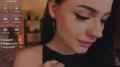 Snapshot of lisaaaliss chatting on April 23, 2026, 12:29 pm lisaaaliss online show from April 23, 2026, 12:29 pm