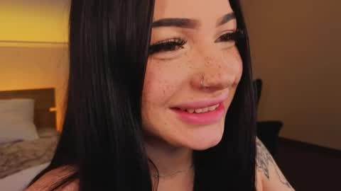Snapshot of lisaaaliss chatting on April 26, 2026, 10:57 am lisaaaliss online show from April 26, 2026, 10:57 am