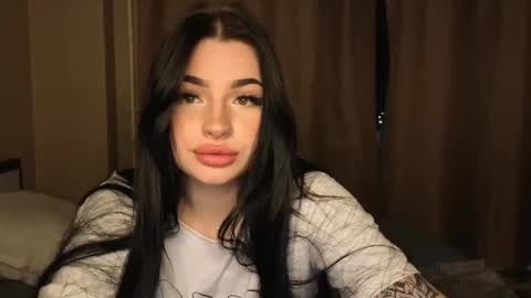 Lisa and Den online show from November 19, 2025, 4:51 pm