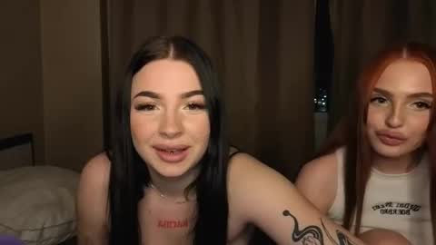 Lisa and Den online show from November 24, 2025, 4:40 pm