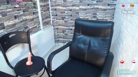 Snapshot of lisaatits chatting on May 19, 2026, 2:34 pm liss online show from May 19, 2026, 2:34 pm