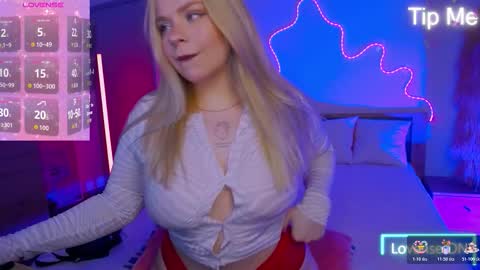 Lisa online show from November 17, 2025, 8:09 am