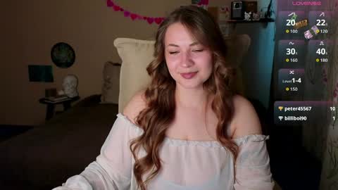 LisaCase online show from March 29, 2026, 9:42 am